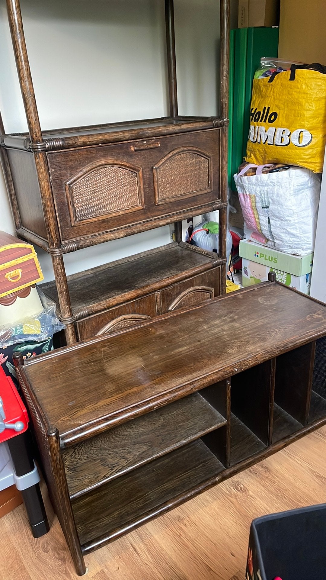 Gratis bamboe 70’s kasten, Antiek en Kunst, Ophalen