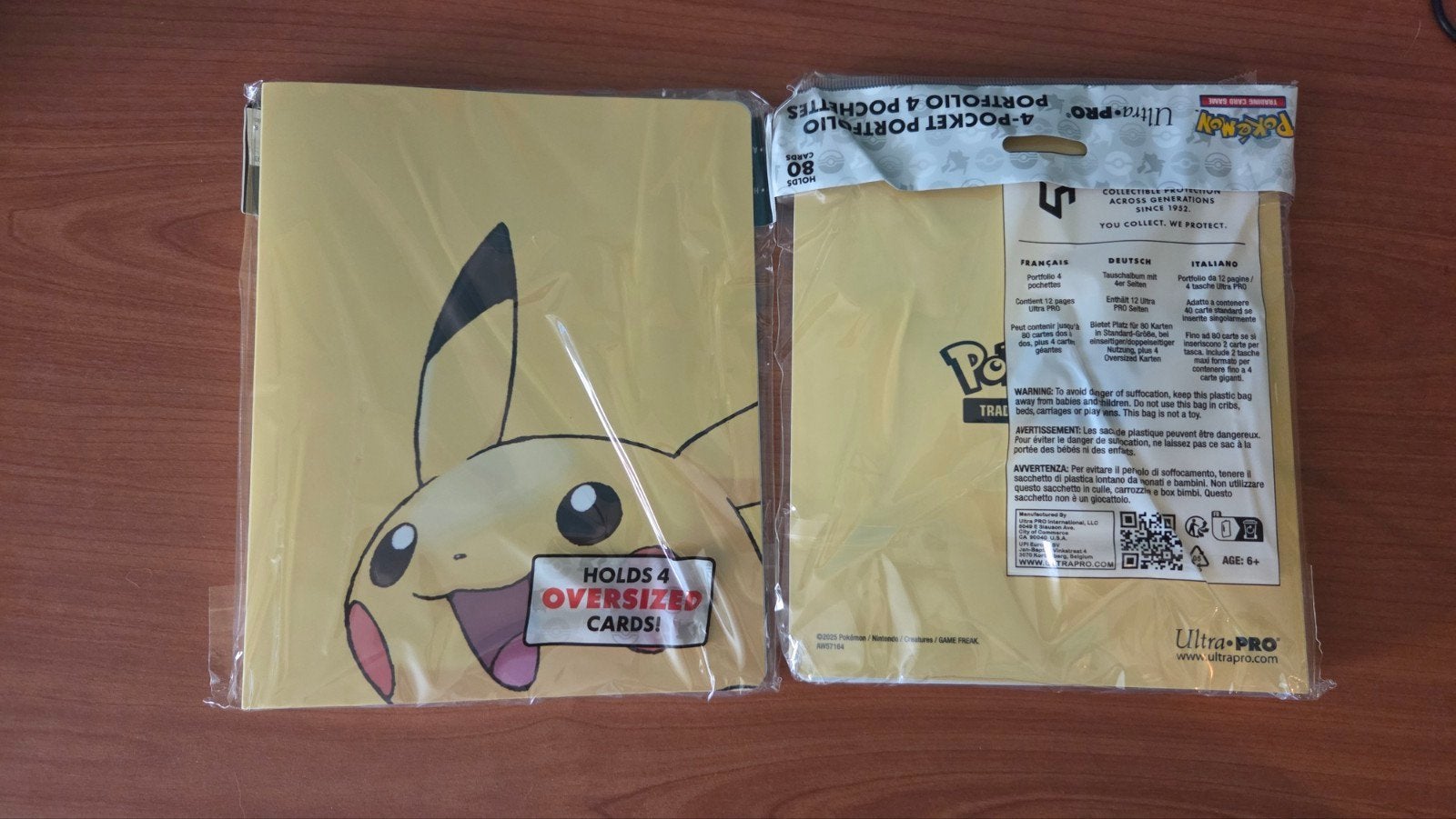 2x Pokémon Pikachu 4-Pocket Portfolio, Ophalen of Verzenden, Nieuw