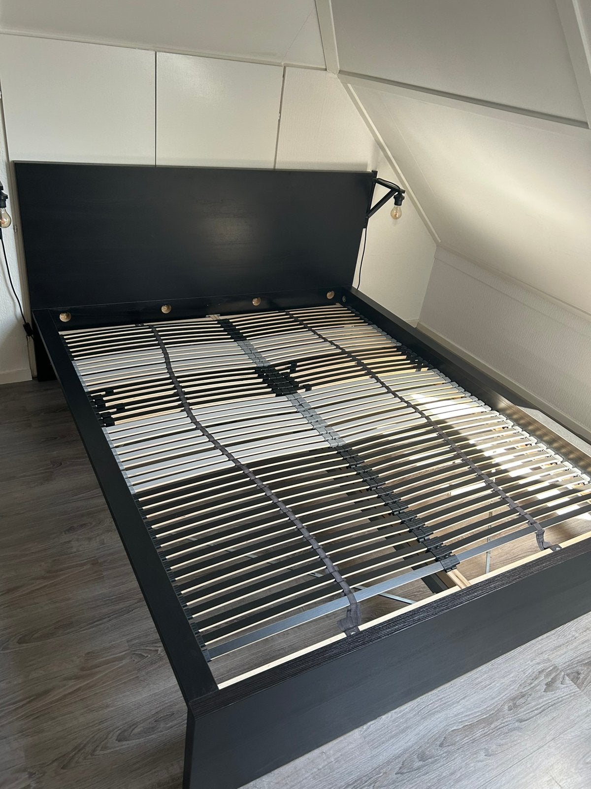 Ikea 160 x 200 bedframe met lattenbodems, Huis en Inrichting, Slaapkamer | Bedden, Zo goed als nieuw, Tweepersoons, 160 cm, 200 cm