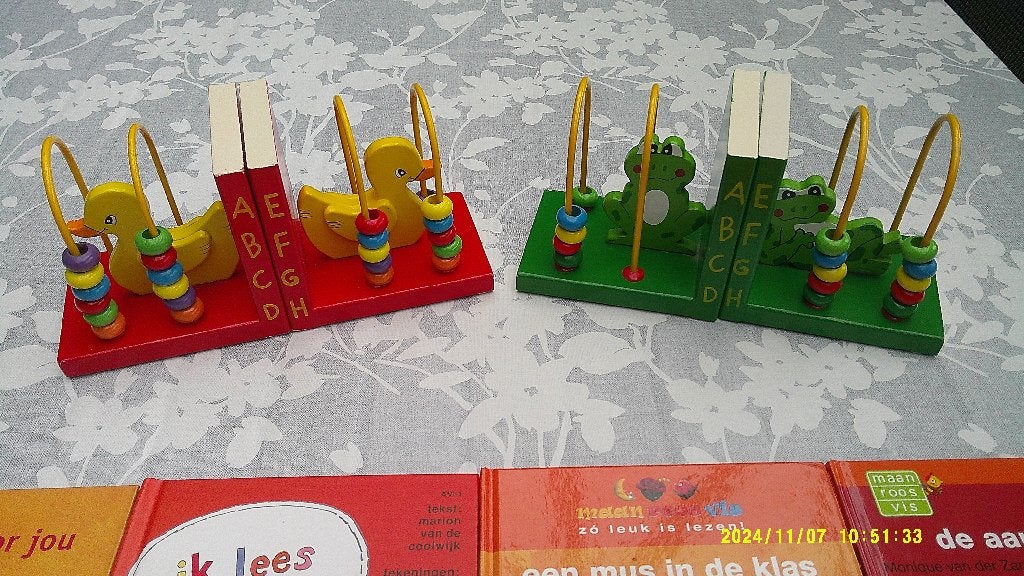 2 Sets boekensteuntjes, kinderkamer decoratie, Ophalen of Verzenden, Zo goed als nieuw, Overige typen