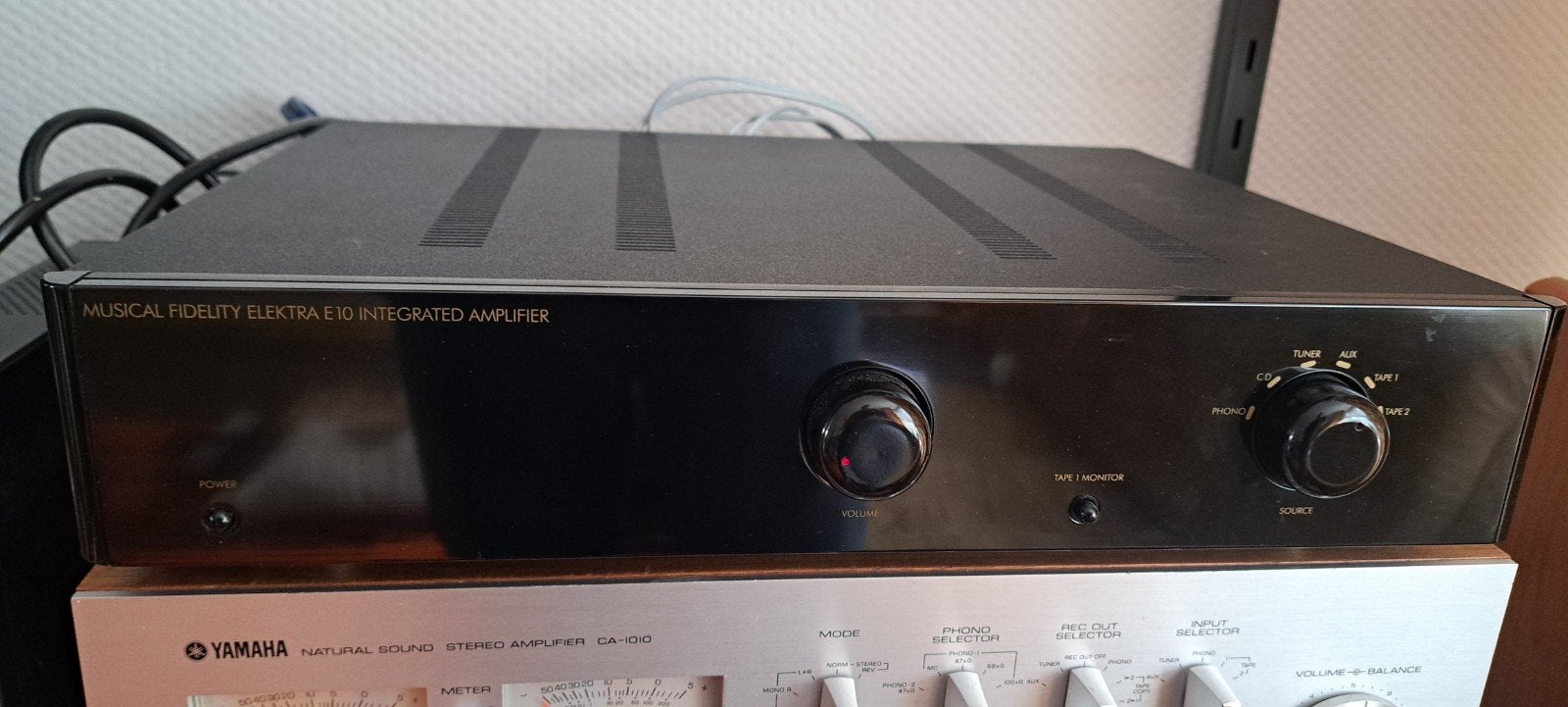 musical fidelity elektra E10 versterker, Overige merken, Ophalen of Verzenden, Zo goed als nieuw, 60 tot 120 watt