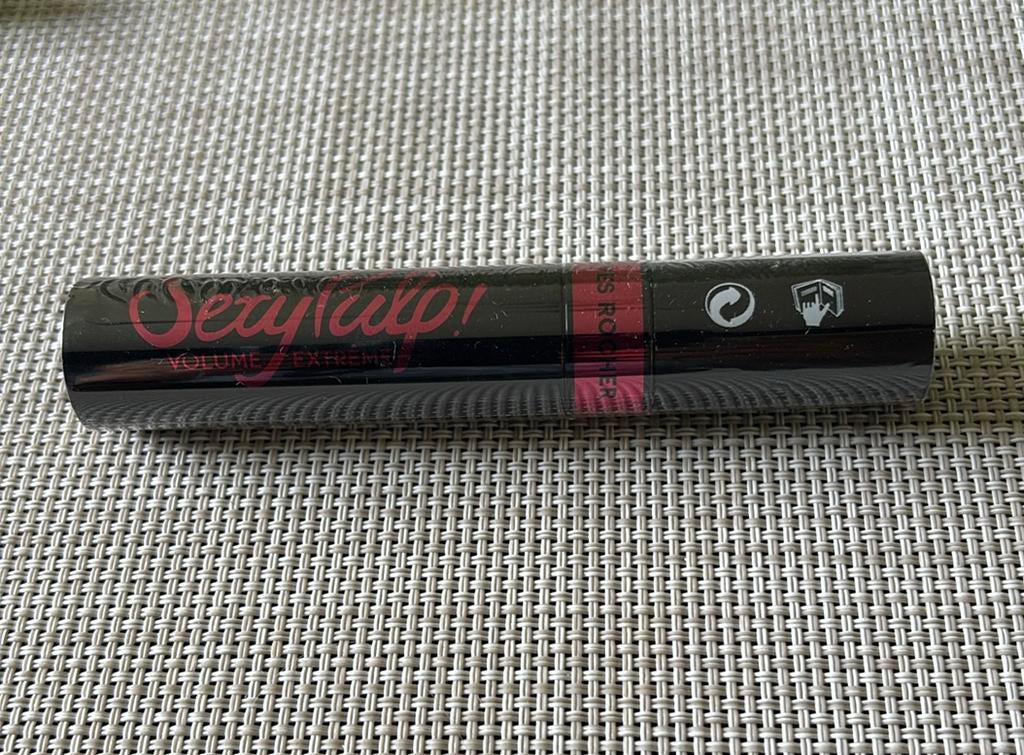 Yves Rocher Sexy Pulp Volume Extréme mascara 10 ml zwart nw, Ogen, Zwart, Nieuw, Ophalen of Verzenden