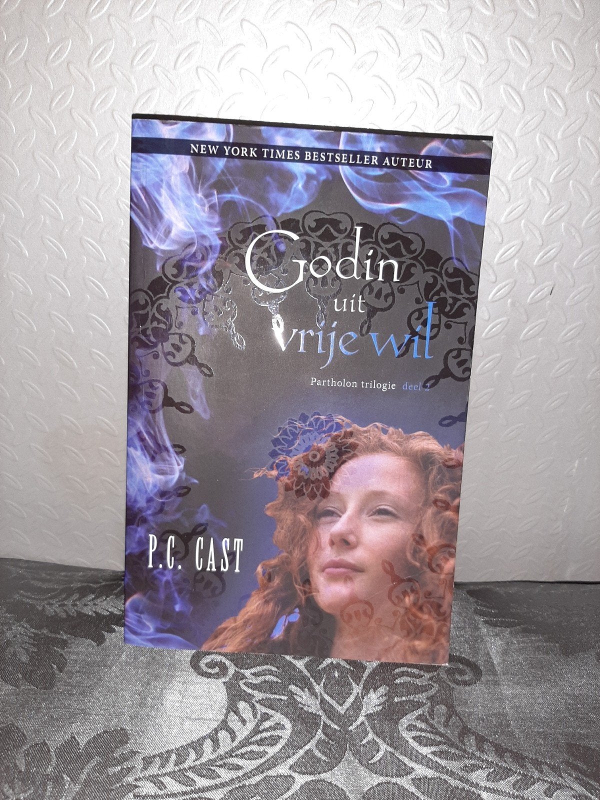 Godin uit vrije wil - P.C. Cast (Partholon trilogie deel 2), Boeken, Ophalen of Verzenden, Zo goed als nieuw, P.C. Cast