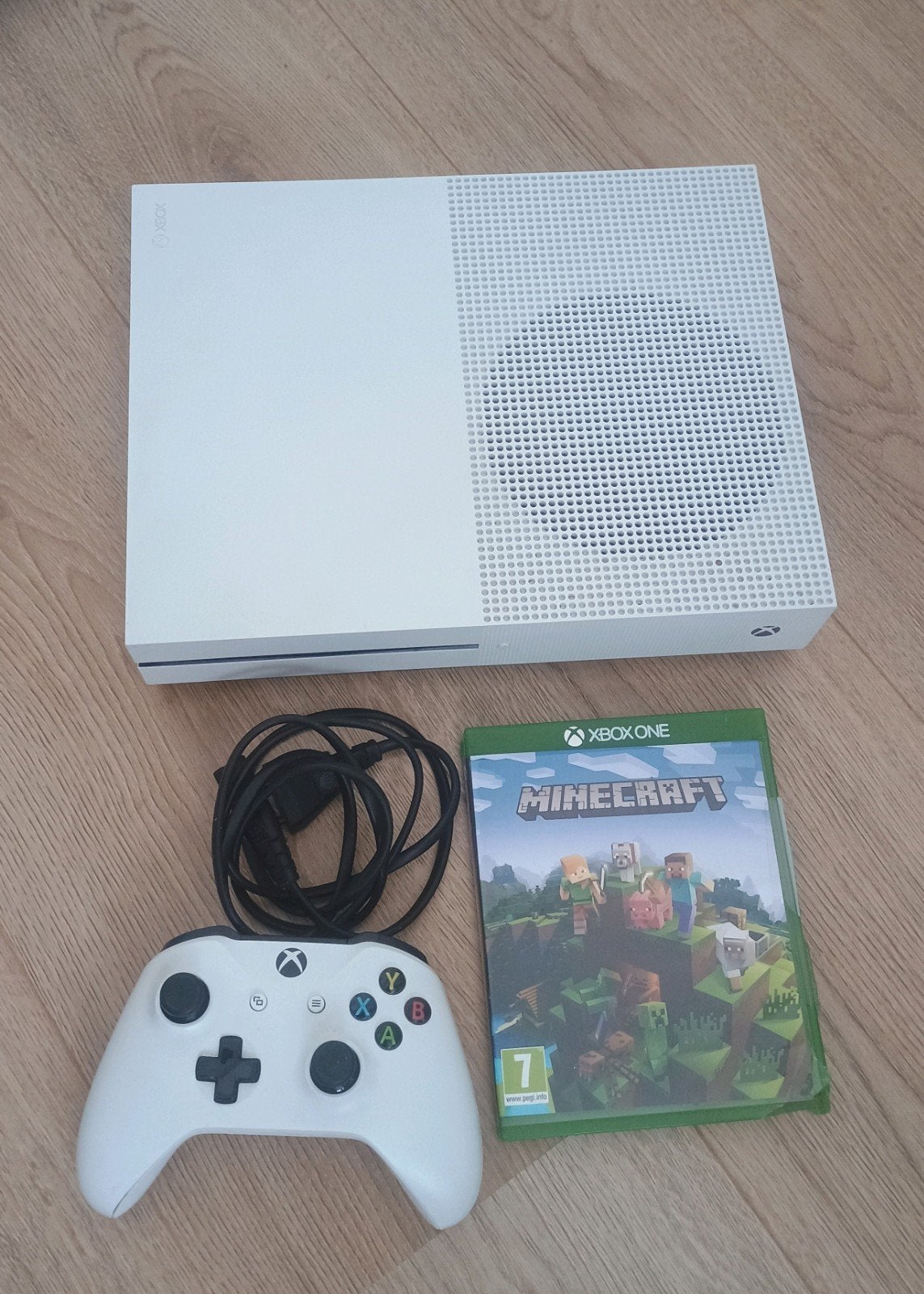 Xbox One S 500gb incl controller en Minecraft, Spelcomputers en Games, Spelcomputers | Xbox One, Xbox One S, Ophalen of Verzenden