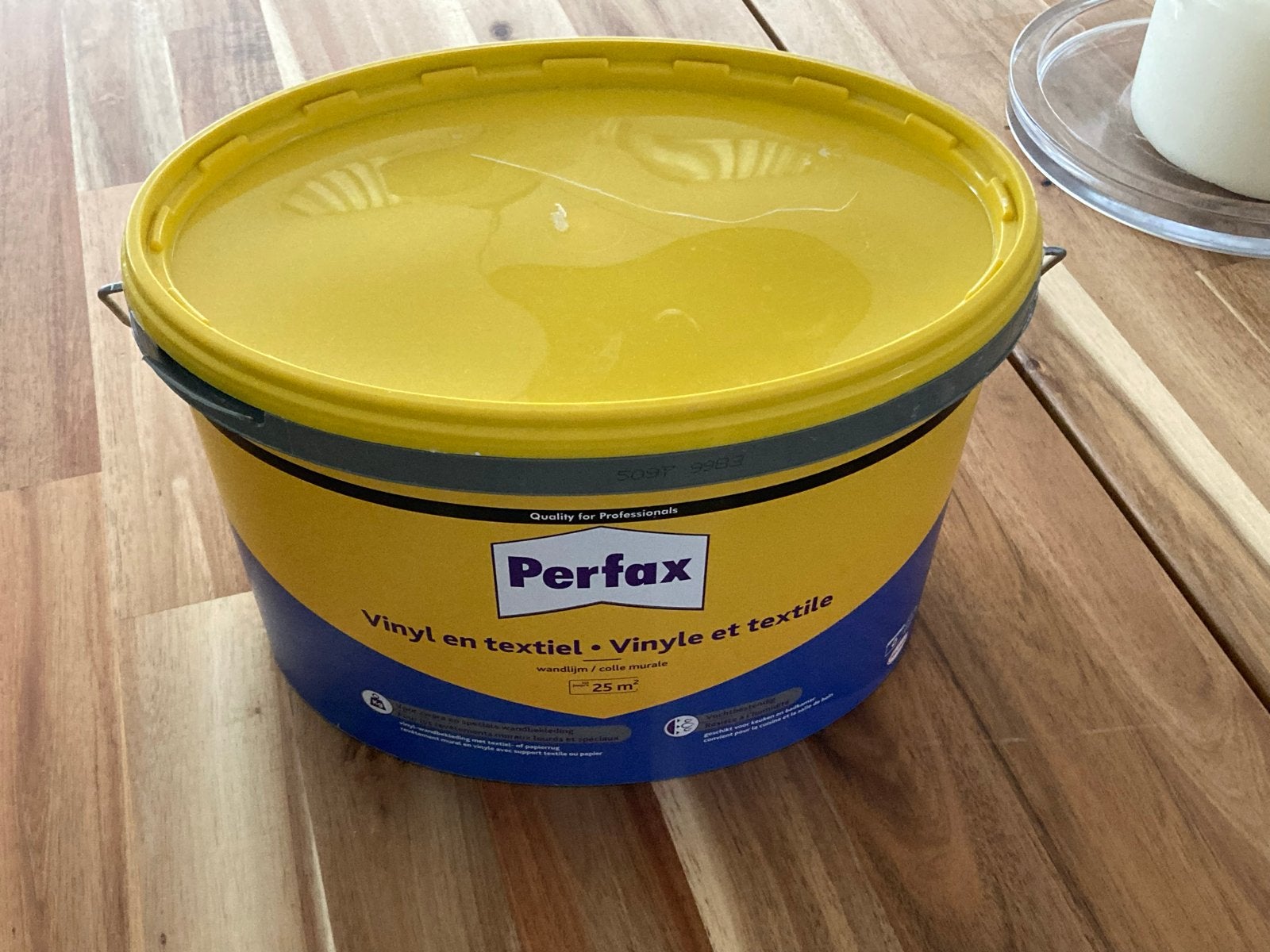 Perfax behanglijm - driekwart vol, Minder dan 5 liter, Ophalen, Gebruikt, Wit