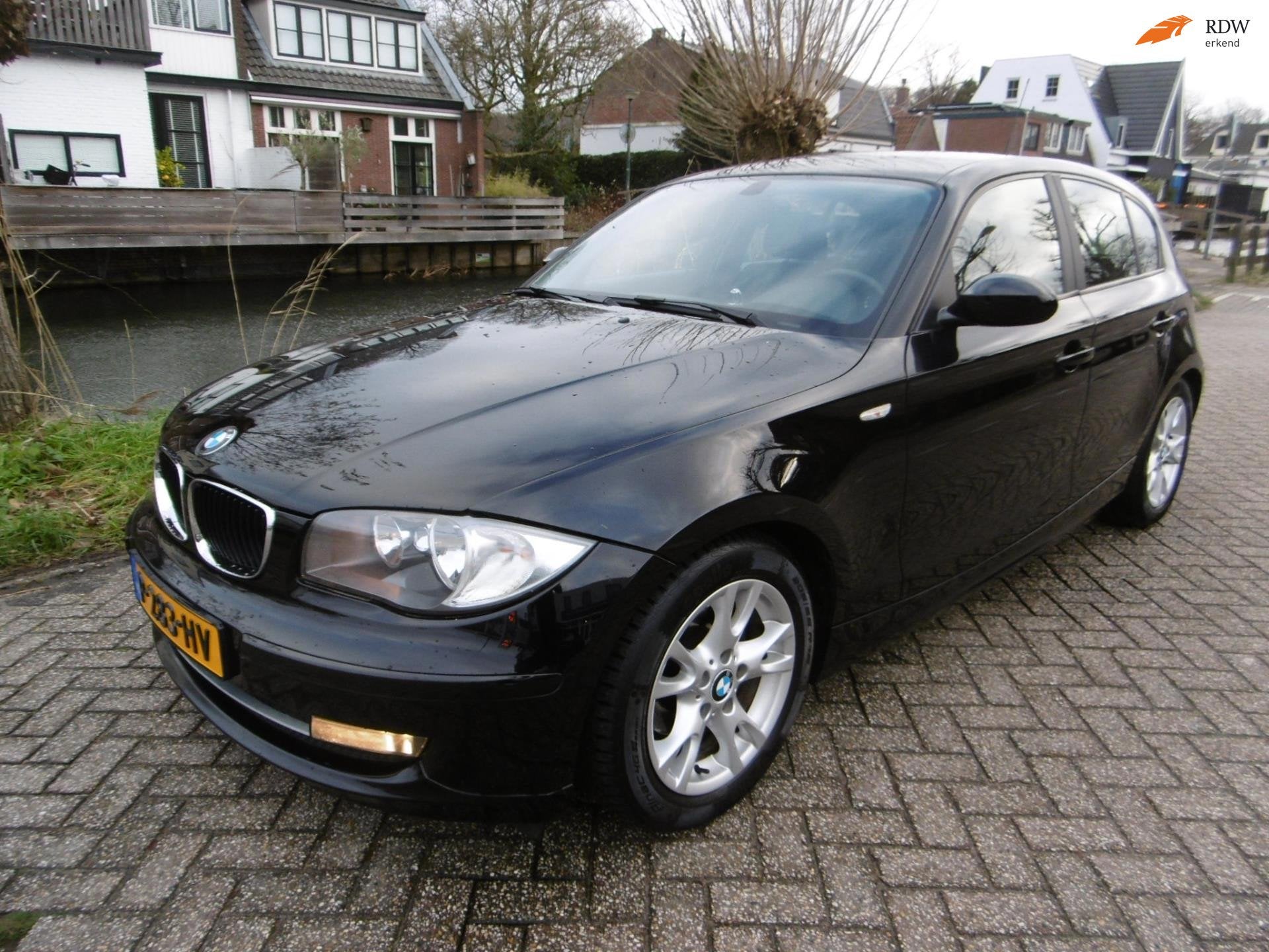 BMW 1-serie 116i 5-deurs 122pk 103.000km Airco LEES TEKST EN, 1-Serie, Euro 5, 4 cilinders, 4 stoelen