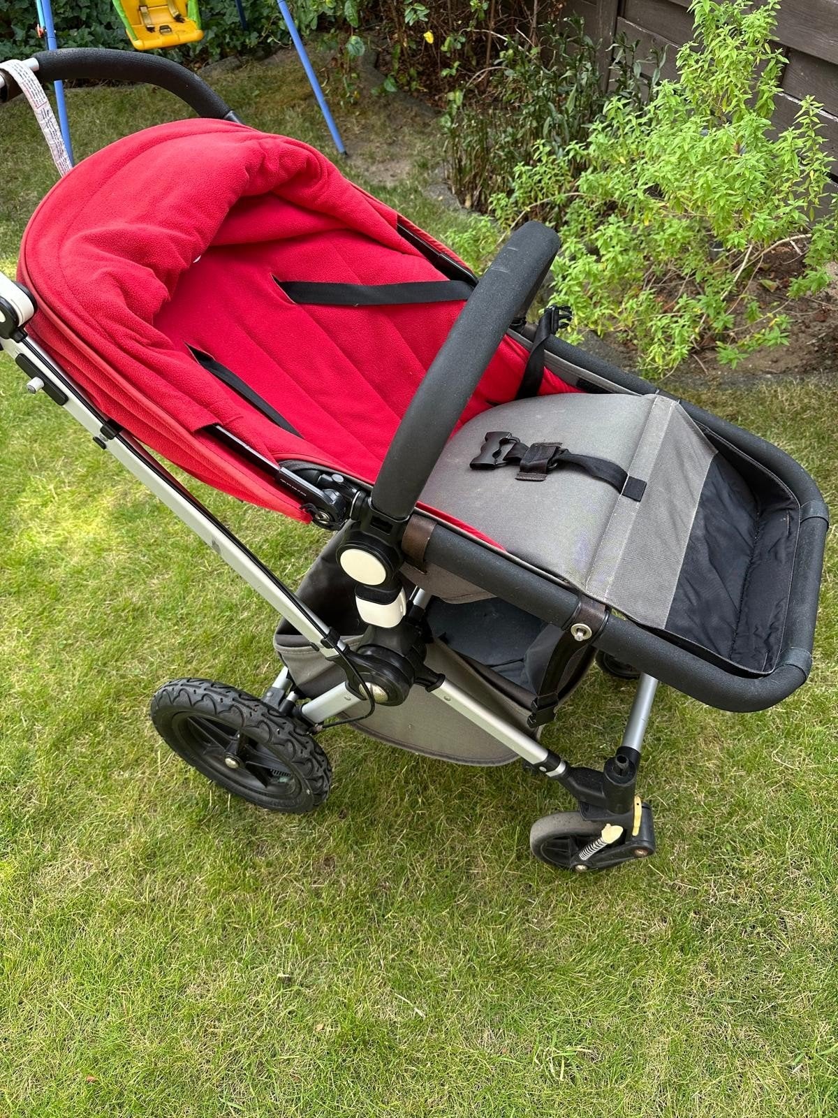 Bugaboo Cameleon 3 Combiwagen met reiswieg - Rood, Ophalen, Gebruikt