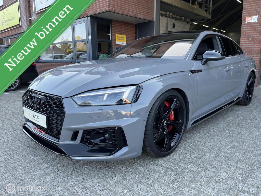 Audi RS5 2.9 TFSI QUATTRO*KERAMISCH*ACC*SCHUIFDAK*BOMVOL!, Auto's, Audi, Automaat, Gebruikt, Euro 6, Bedrijf
