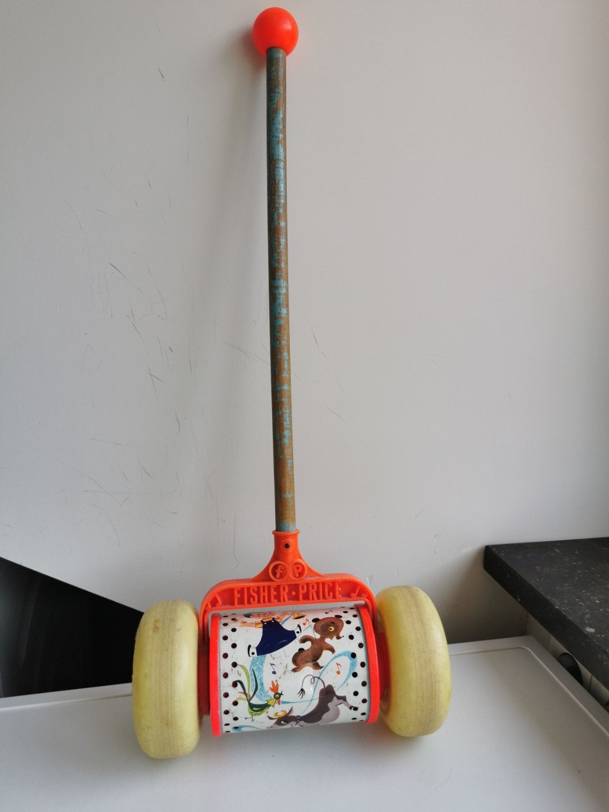 Fisher Price 1972 Duwstok met geluid - Vintage Speelgoed, Ophalen of Verzenden, Gebruikt, Duw- of Trekspeelgoed, Met geluid
