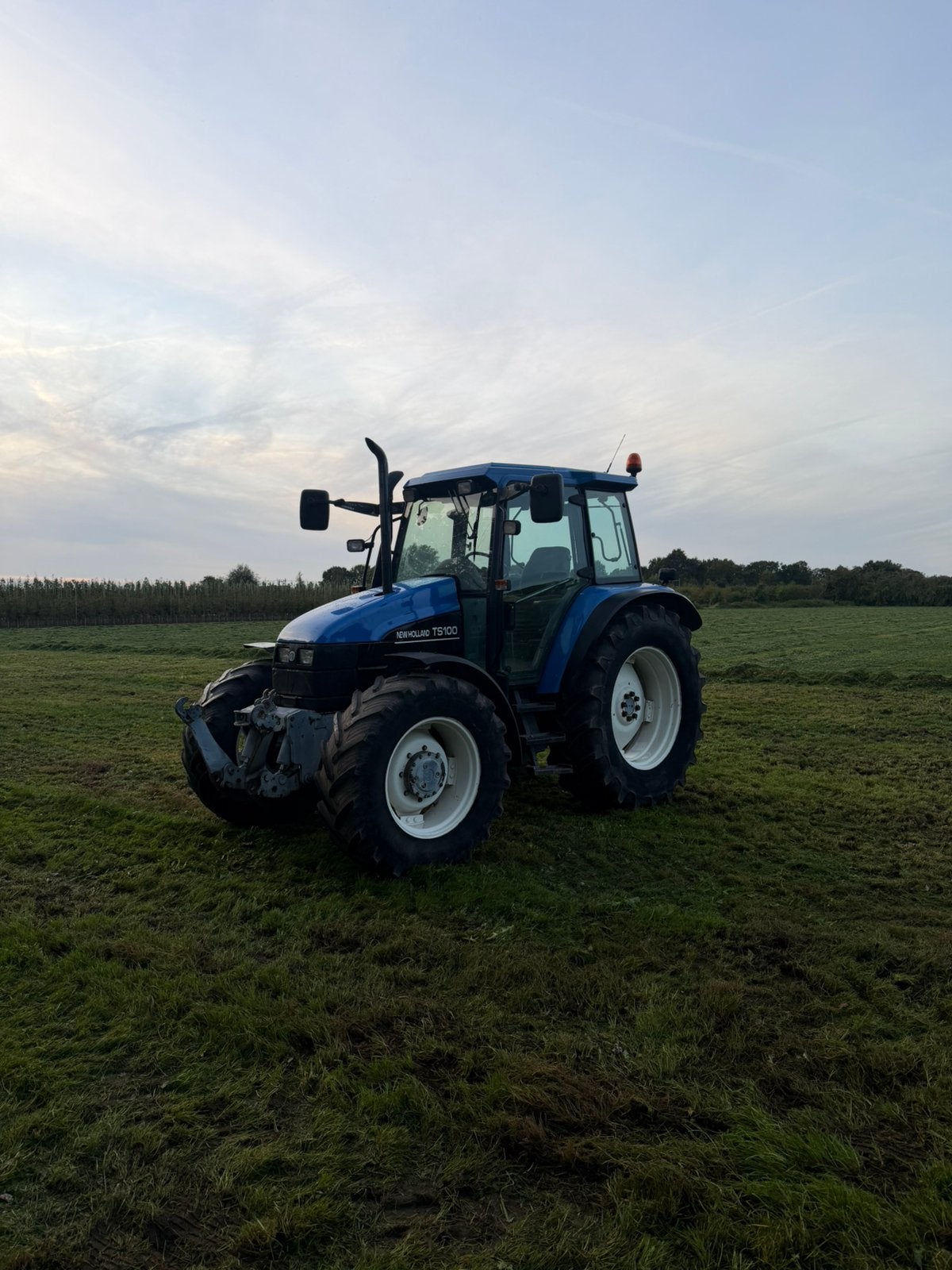 New holland TS100, Ophalen, Gebruikt, Tot 2500, Tot 80 Pk