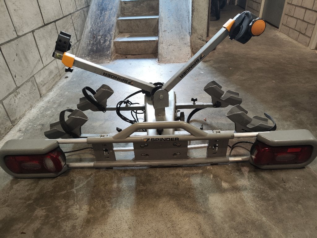 Spinder Falcon elite, Auto diversen, Zo goed als nieuw, Brede banden, 2 fietsen, Achterklepdrager