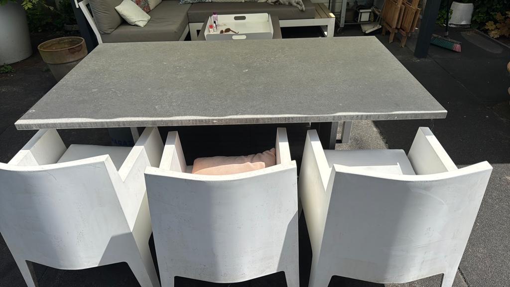 Hardstenen tuintafel, Tuin en Terras, Ophalen, Overige materialen, Gebruikt, Eettafel