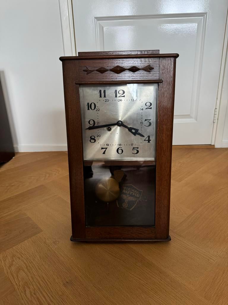 Statige Antieke Mauthe Wandklok - Hout en Glas, Antiek en Kunst, Ophalen of Verzenden