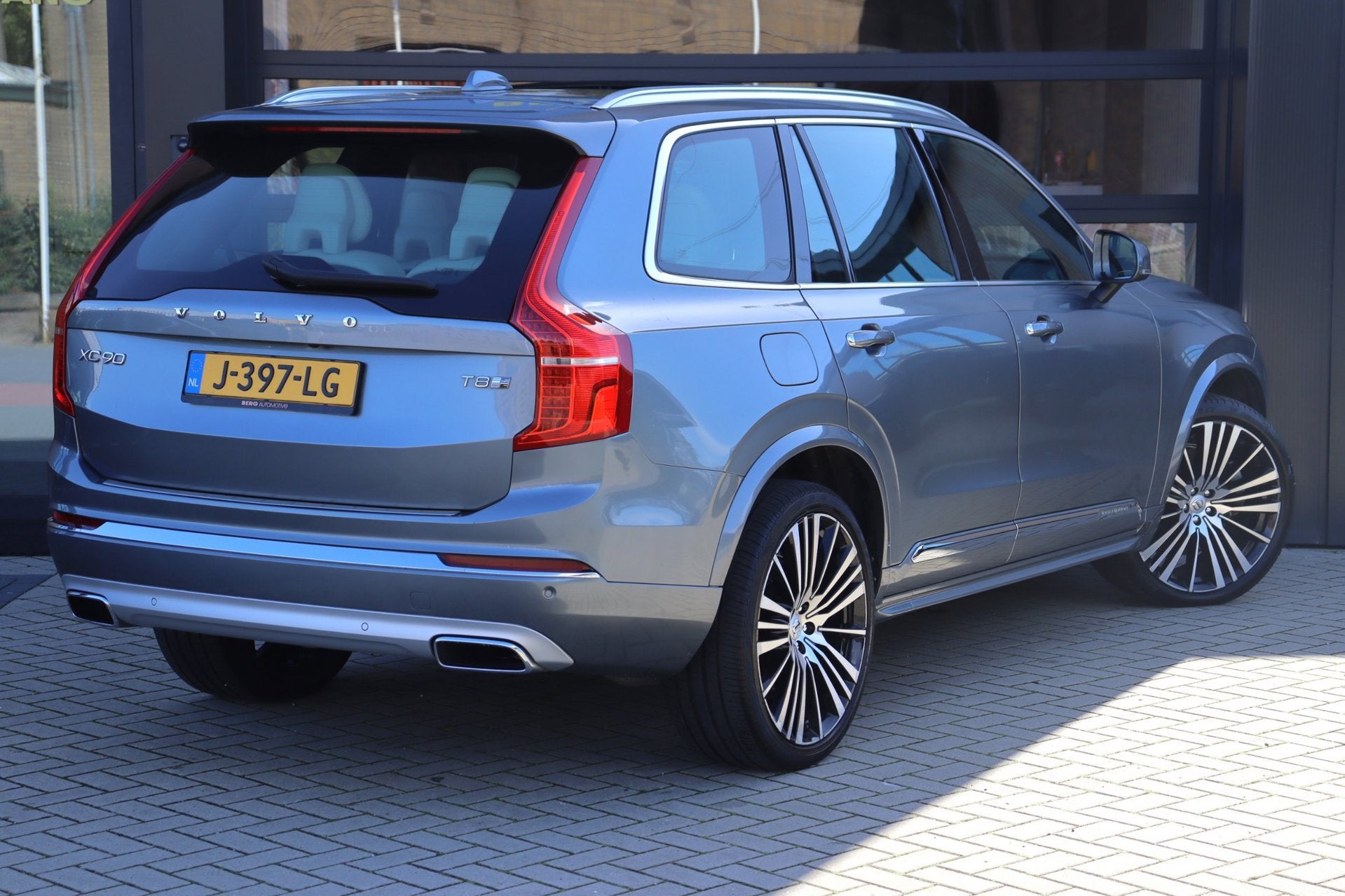 Volvo XC90 2.0 T8 Twin Engine AWD Inscription Intro Edition, Gebruikt, Euro 6, 4 cilinders, 1969 cc