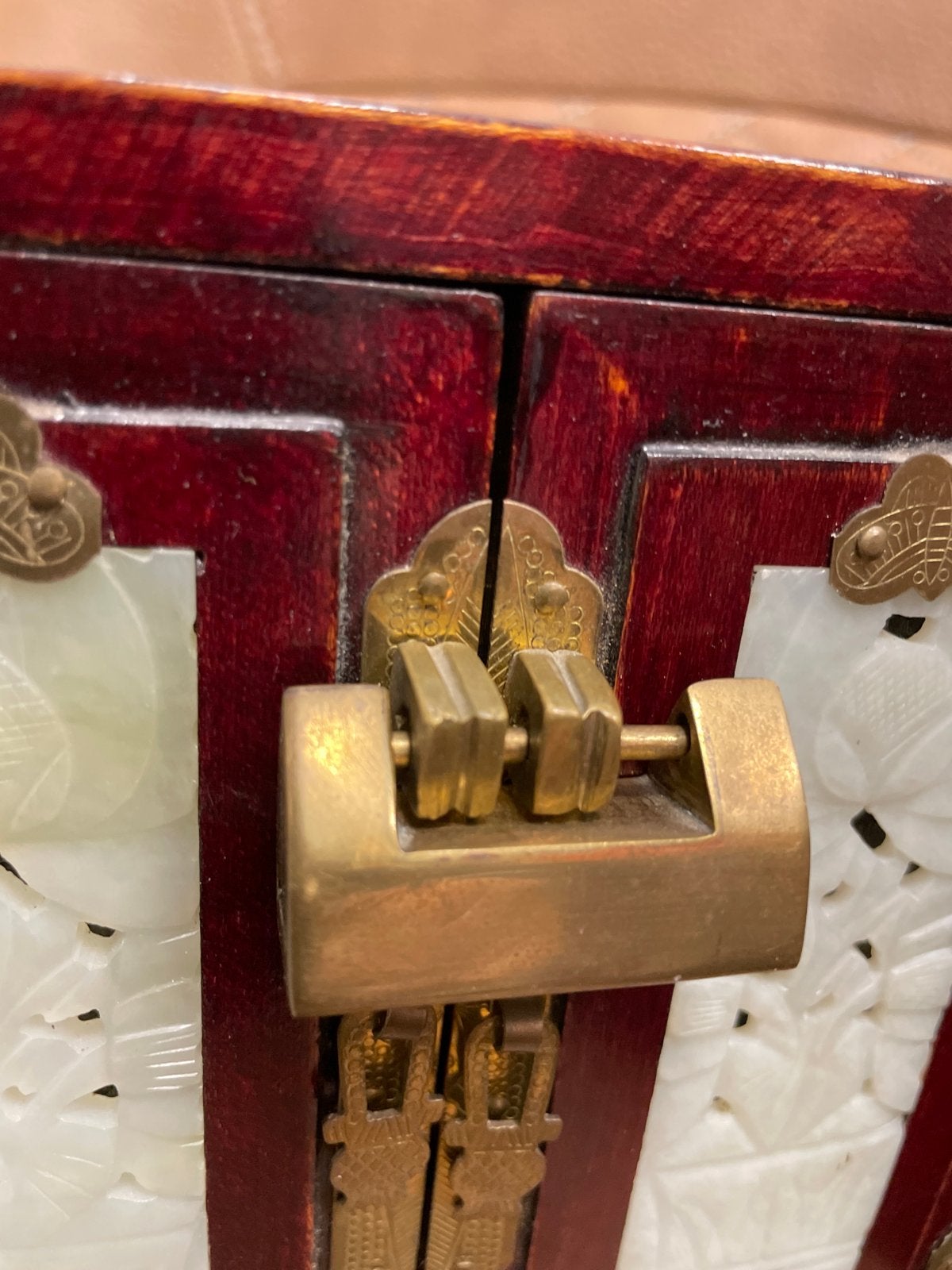 Vintage Chinese Juwelendoos met Jade Inleg en Messing, Ophalen of Verzenden