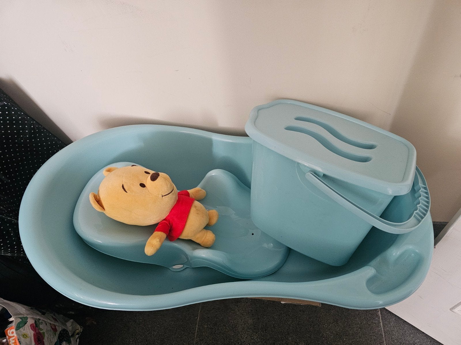 Te koop kinderbadje icl los zitje, standaard en luieremmer, Ophalen, Zo goed als nieuw, Luieremmer, Standaard