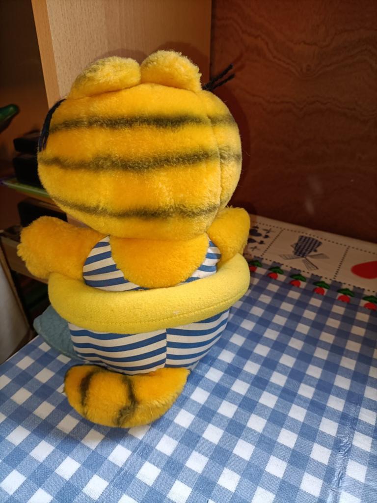 Vintage Garfield knuffel met zwemband met eend 24 cm groot *, Ophalen of Verzenden, Zo goed als nieuw