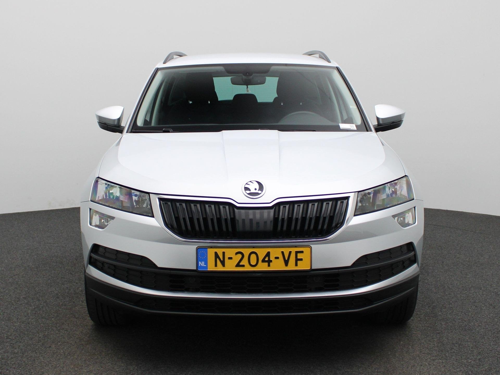 Skoda Karoq 1.5 TSI ACT Business Edition | NAVIGATIE | KEYLE, Auto's, 12 maanden, Stof, 4 cilinders, 19 km/l