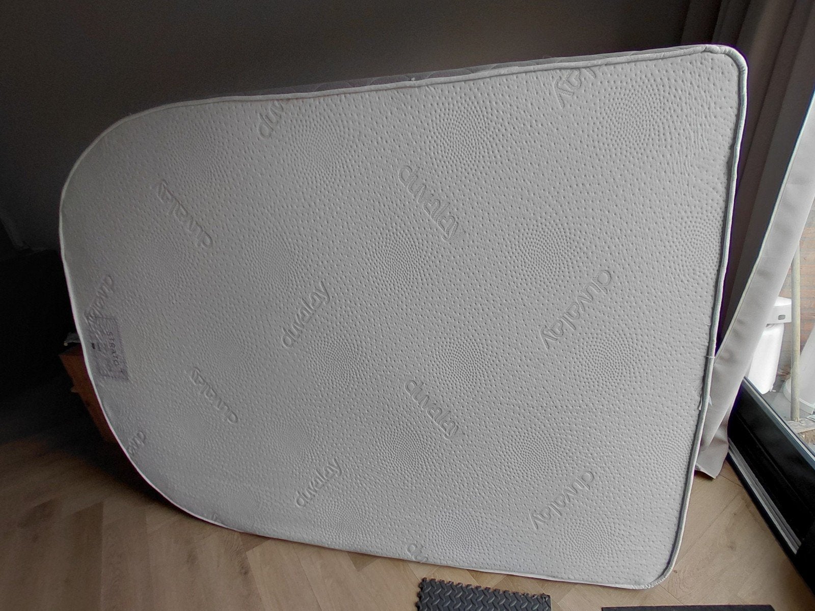 Duvalay Strato matras 200x150cm voor camper/bus, Ophalen, Gebruikt, Tweepersoons, Overige maten