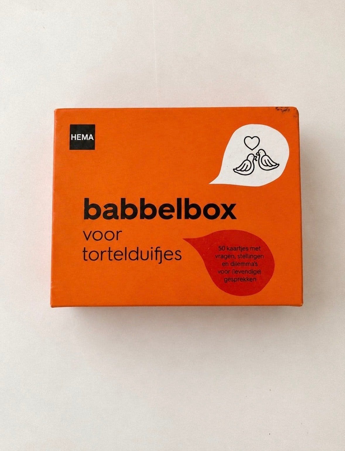 Hema Babbelbox voor tortelduifjes - 50 kaarten, Een of twee spelers, Ophalen of Verzenden, Zo goed als nieuw