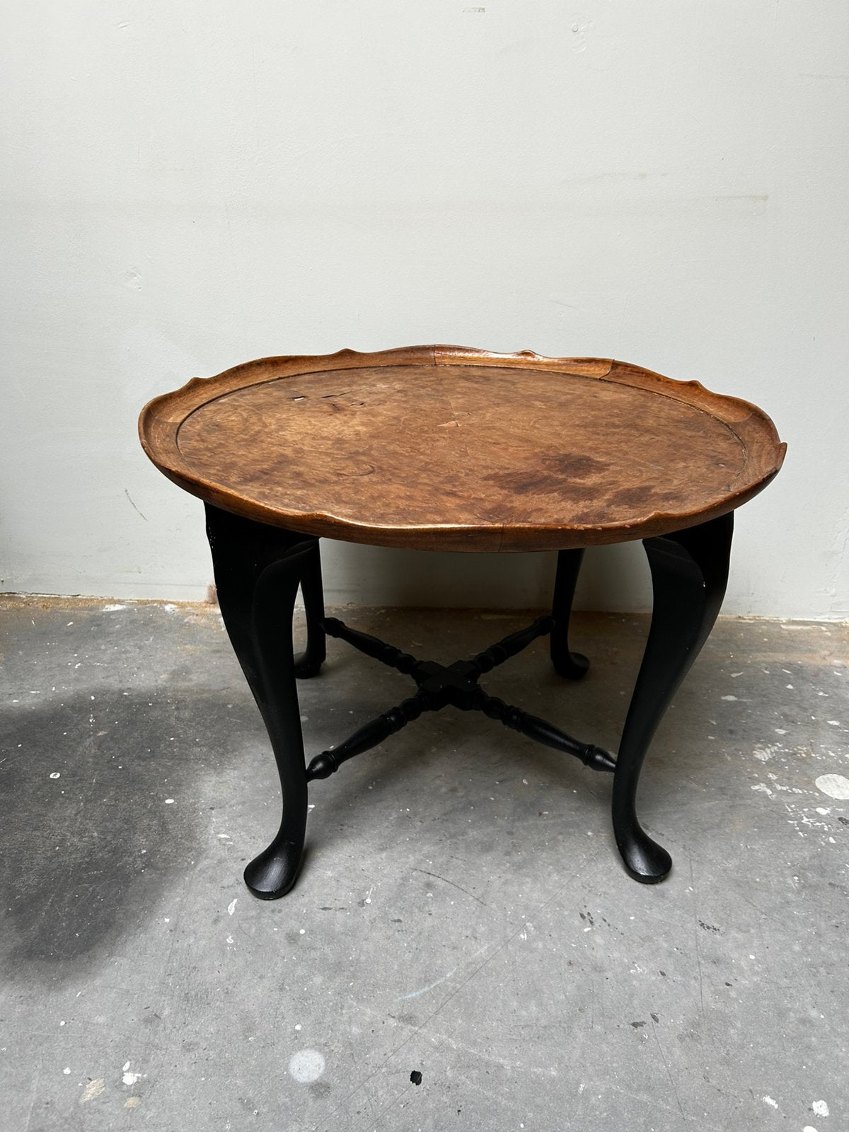 Antieke theetafel wijntafel rond 1870 Opknapper, Ophalen