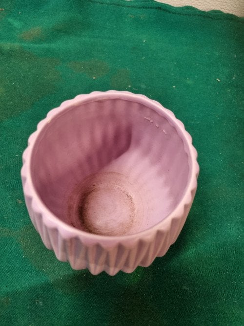 bloempot paars zacht, Ophalen of Verzenden, 'T Olde Gre-j, Info@toldegrej.nl, Endepoelstraat 20f Didam