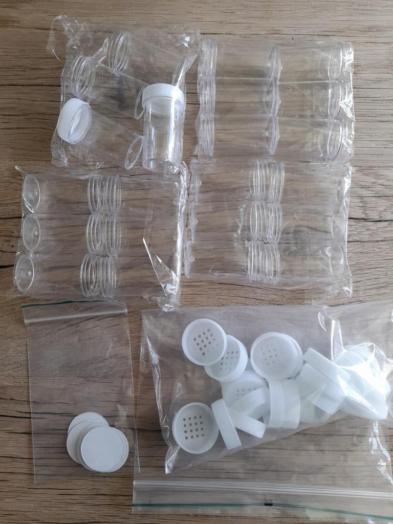 Strooipotjes voor o.a. glitters, Ophalen of Verzenden, Gereedschap of Toebehoren