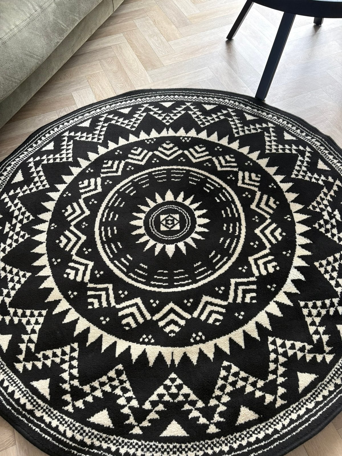 ZGAN rond vloerkleed van 1.40, Ophalen, Zo goed als nieuw, Rond, 100 tot 150 cm