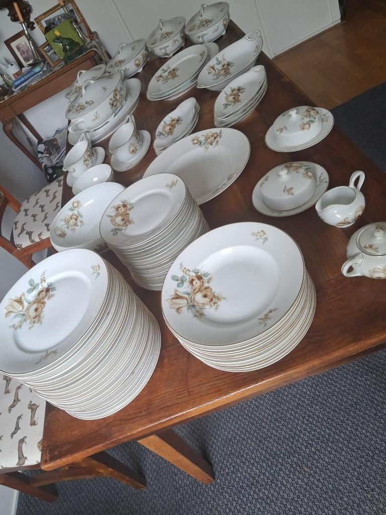 Rosenthal Selb-Bavaria servies met bloemendecor, Antiek en Kunst, Ophalen