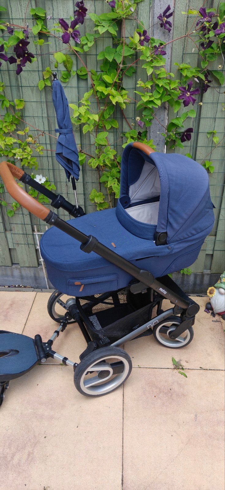 Mutsy Nio Combiwagen met accessoires, Ophalen, Met autostoeltje, Zo goed als nieuw, Combiwagen