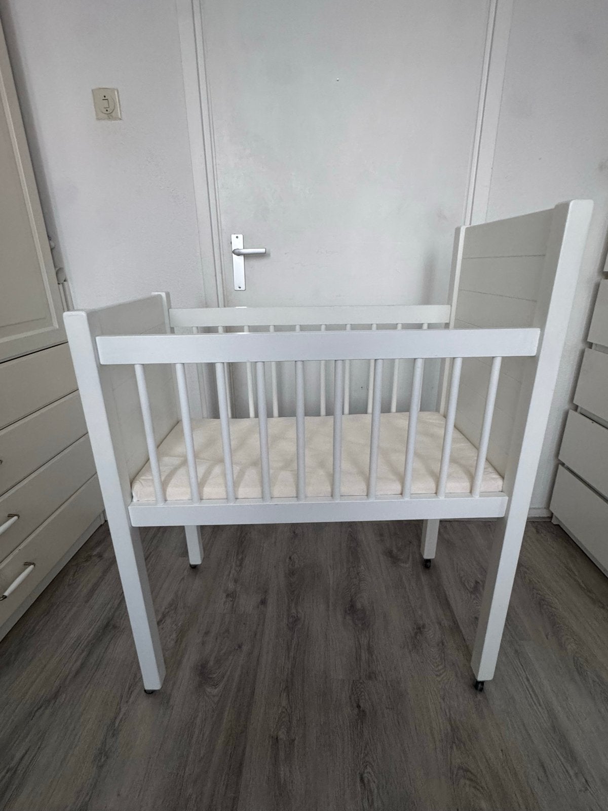 Verrijdbare Co-sleeper Ledikant - 40x80 cm, Ophalen of Verzenden, Zo goed als nieuw, Ledikant