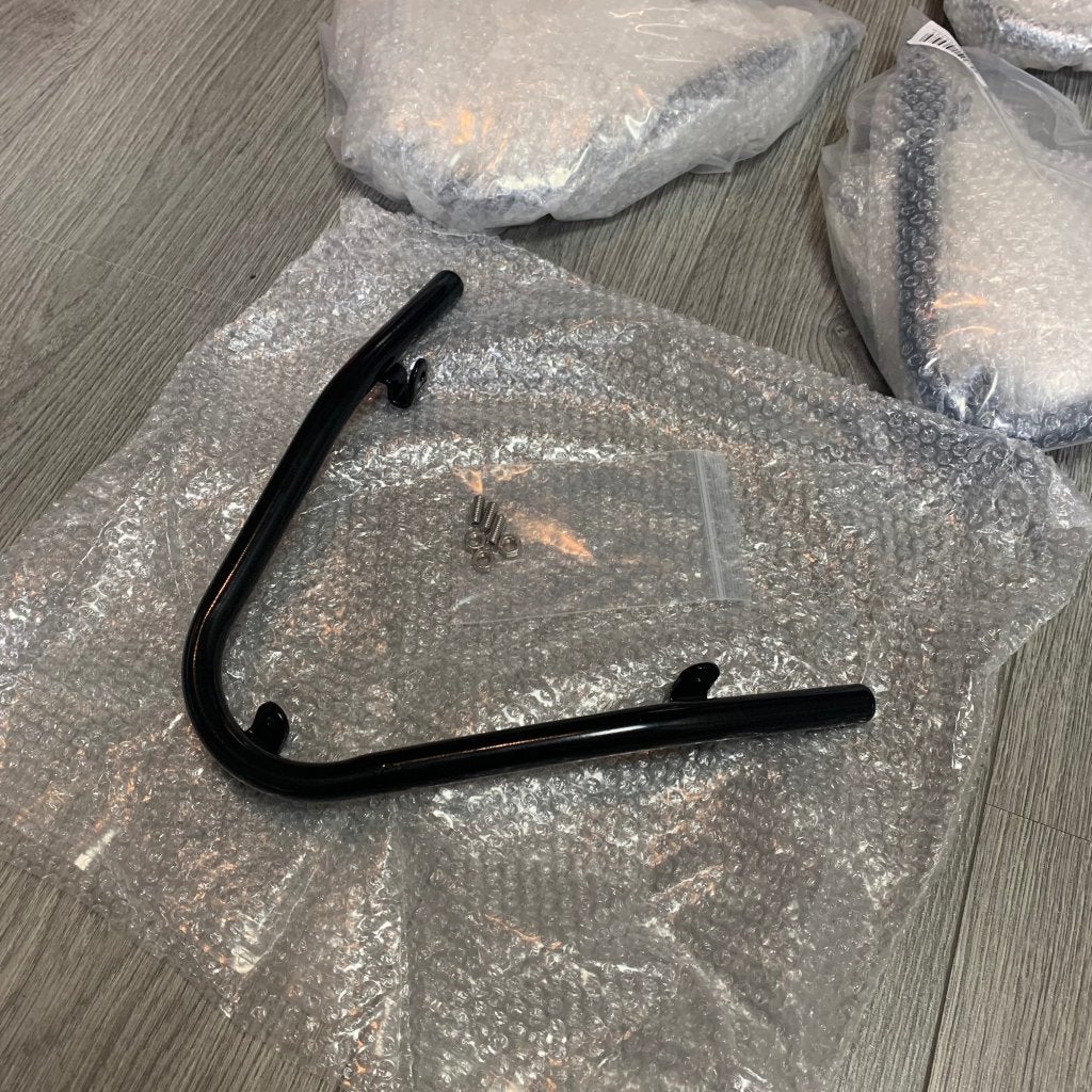 Piaggio Zip sierbeugel voorspatbord zwart NIEUW, Info@jynkx.com, Nieuw, Ophalen of Verzenden, Piazza 99