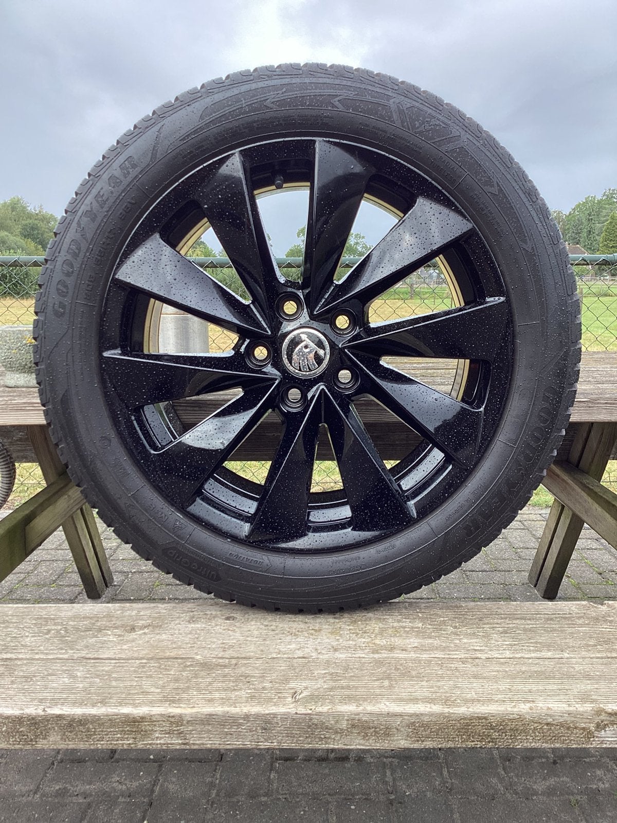 17” Skoda Octavia Goodyear205-55-17❄️banden met 7/8 mm, Auto-onderdelen, Banden en Velgen, Gebruikt, Banden en Velgen, 17 inch
