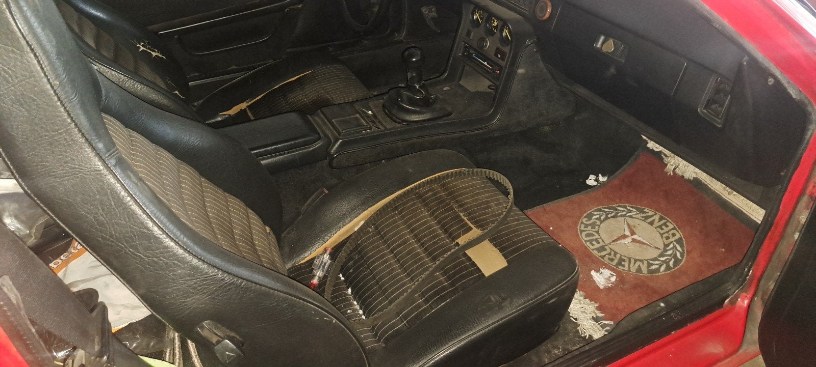 PORSCHE 944, foto 6