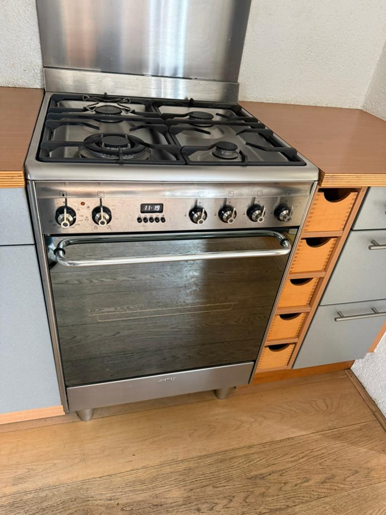 SMEG fornuis, Ophalen, 60 cm of meer, Gas, Vrijstaand