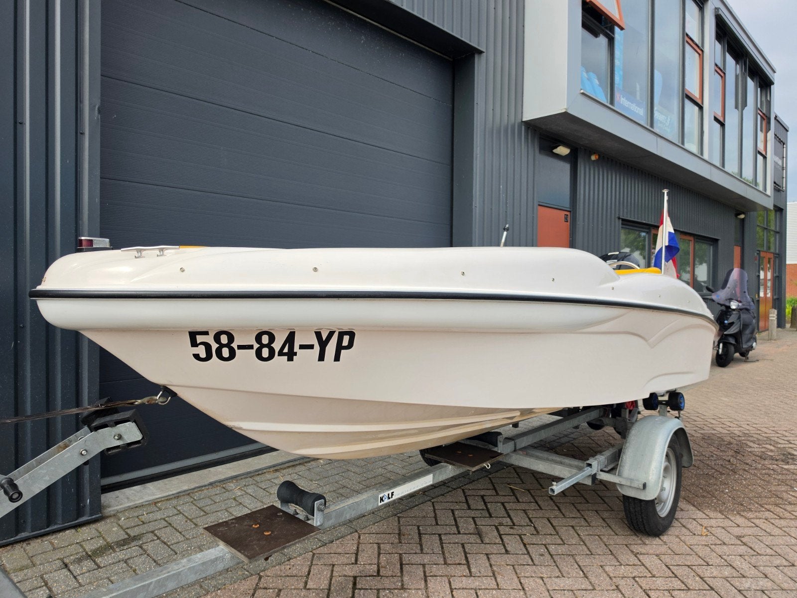 UNIEK! Snelle Twister 150 + Suzuki 25PK V-Twin 4 Takt, Watersport en Boten, Gebruikt, Met afstandsbediening, Ophalen of Verzenden