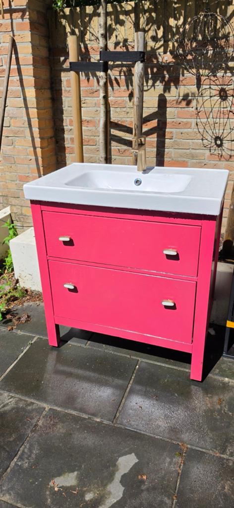 IKEA Hemnes badkamermeubel 80 cm met messing kraan roze, Ophalen of Verzenden