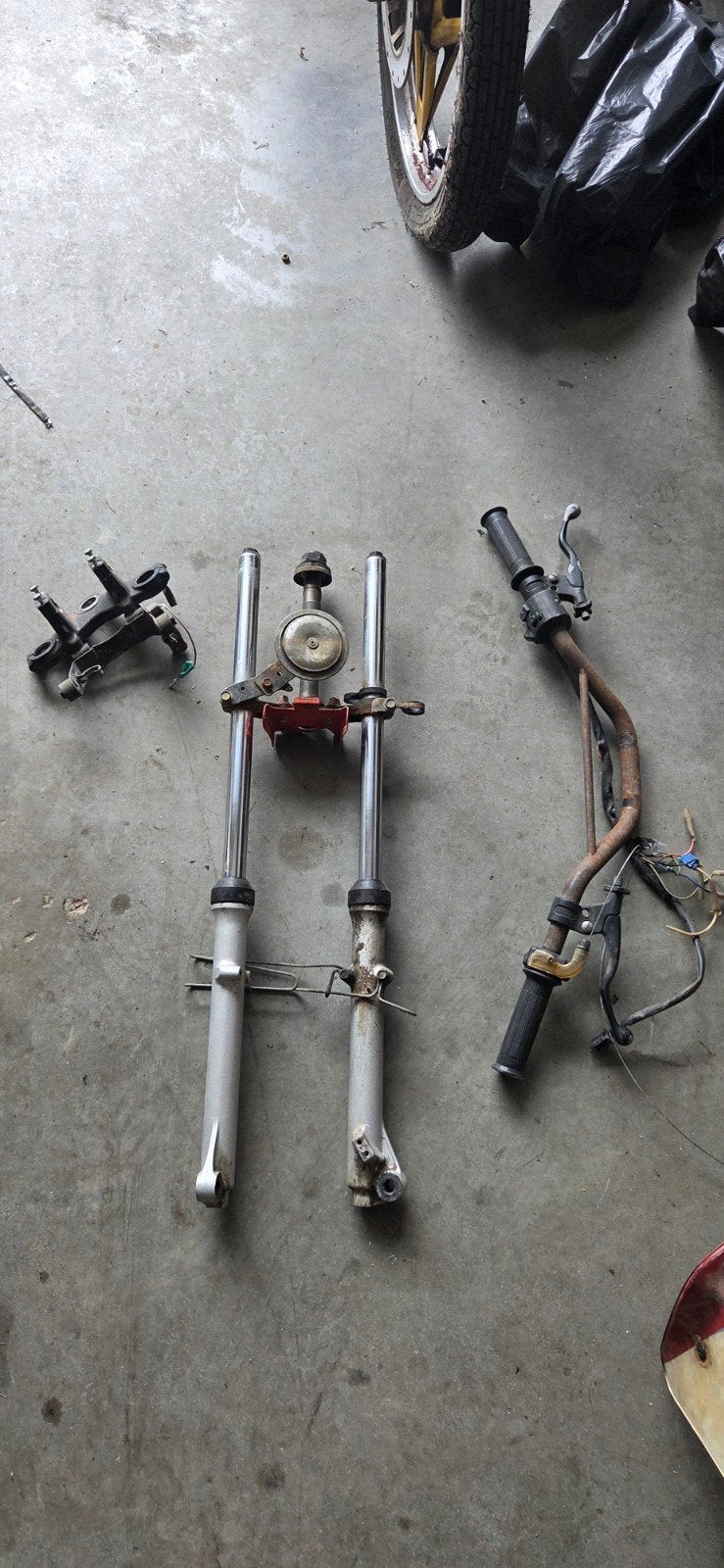zeer mooie orginele voorvork set Honda mt5 mt8, Ophalen of Verzenden, Zo goed als nieuw, Overige typen, Overige merken