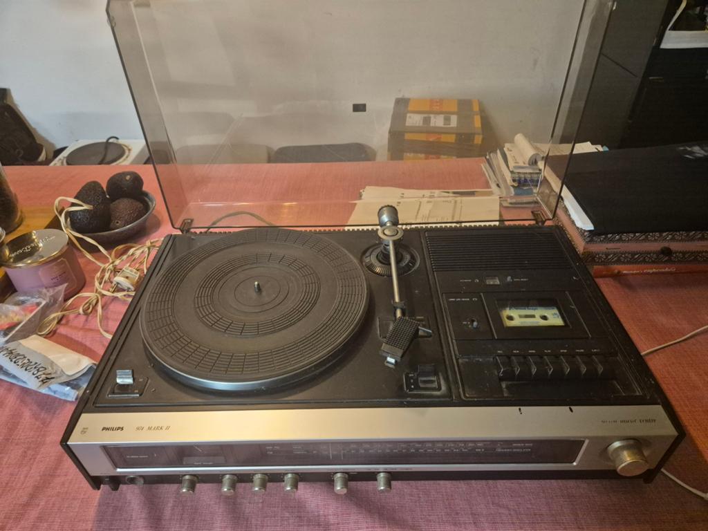 Vintage Philips platenspeler met radio en cassettedeck, Audio, Tv en Foto, Stereo-sets, Gebruikt, Philips, Tuner of Radio, Losse componenten