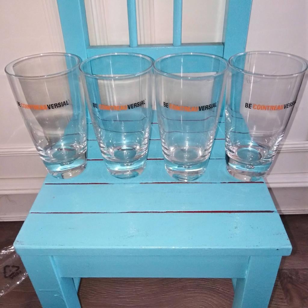 Cointreau versial mixglazen zwart oranje letters set van 4, Ophalen, Glas of Glazen, Overige stijlen, Glas