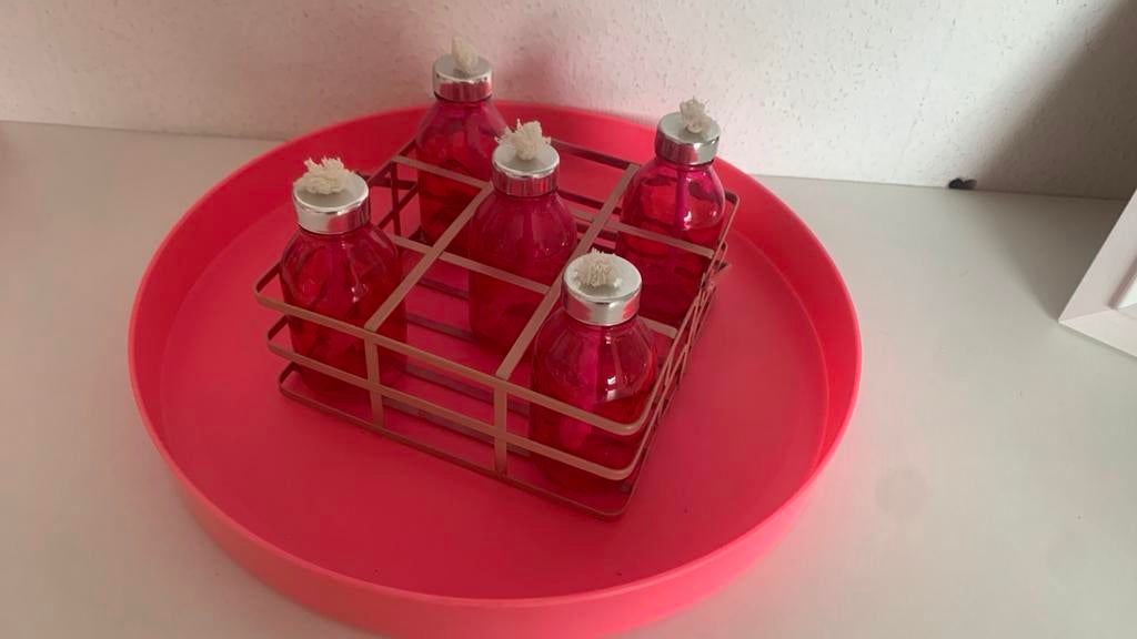 Roze dienblad met olielampjes in metalen rekje ook per stuk, Ophalen of Verzenden, Zo goed als nieuw