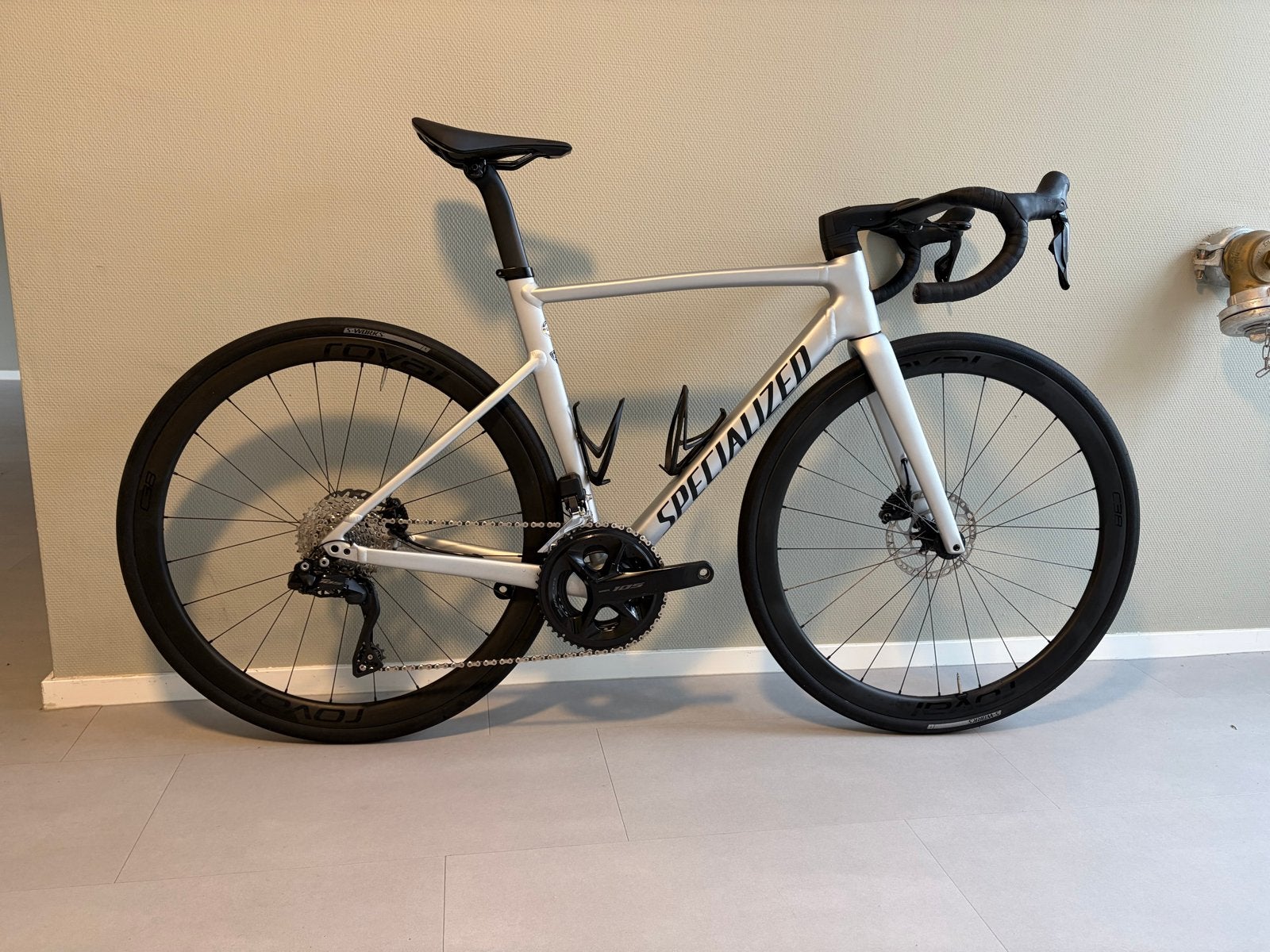 Specialized Allez Sprint Shimano 105 Di2 Roval Wielen, 28 inch, Aluminium, Zo goed als nieuw, Meer dan 20 versnellingen