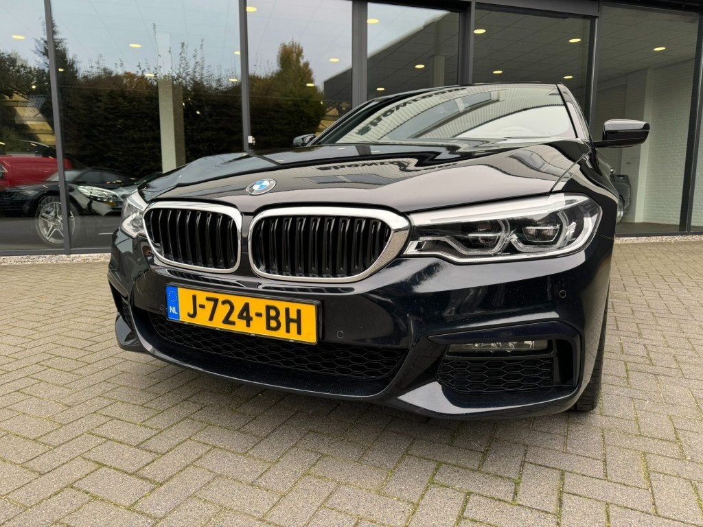 BMW 5 Serie 540i 340pk M-Sport,HUD,Schuifdak,Stoelkoeling,Le, Gebruikt, Bedrijf, 2998 cc, Lease