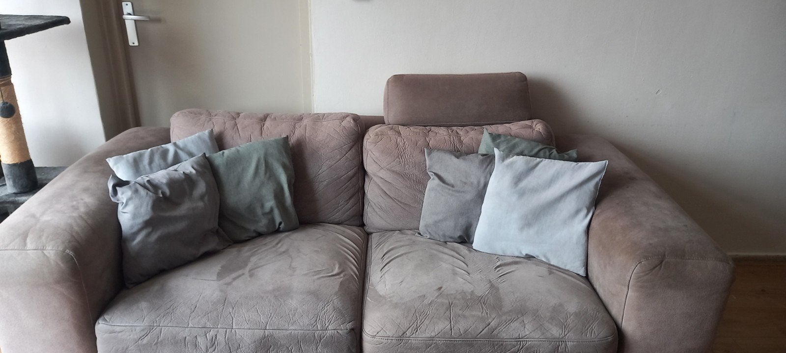 Gratis Grote eetkamertafel met 6 stoelen (barok & riet), Huis en Inrichting, Tafels | Eettafels, Ophalen, Barok, Riet, Gebruikt