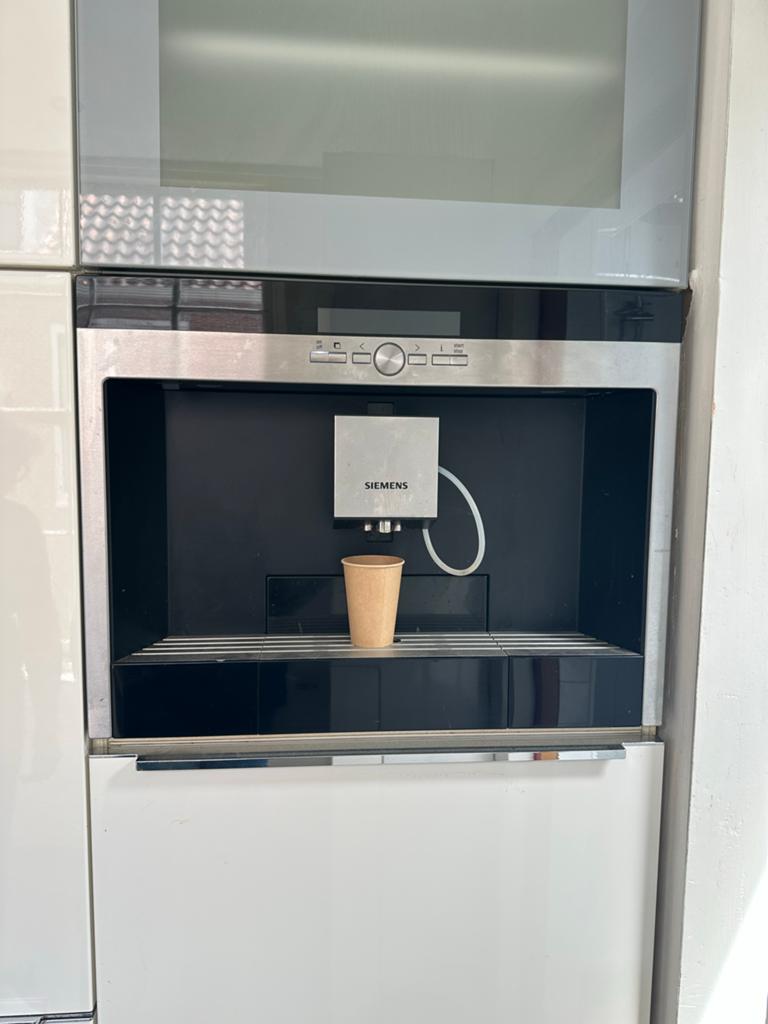Siemens Inbouw Koffiezetapparaat - Volautomatisch, Witgoed en Apparatuur, Koffiezetapparaten, Ophalen, Afneembaar waterreservoir