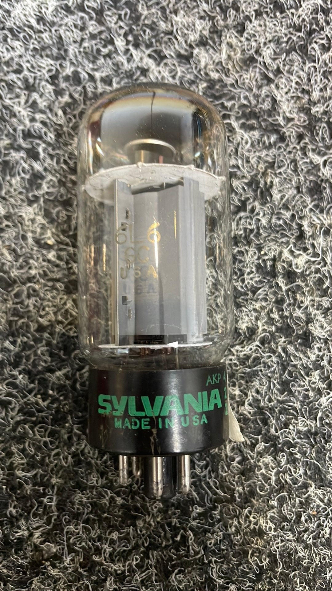 Sylvania 6L6 GC usa versterkerbuis, Ophalen