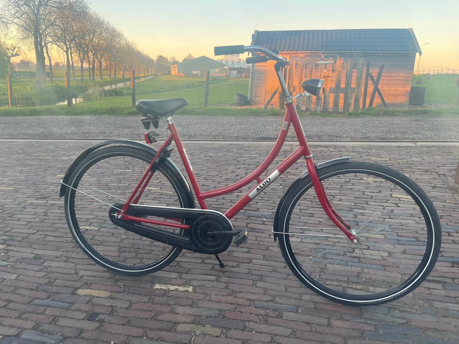 Aldo dames fiets 28 inch, Ophalen, Zo goed als nieuw