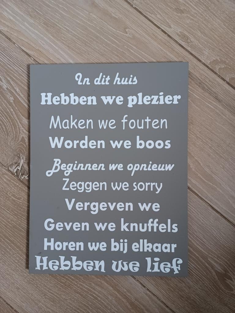 Mooi spreukenbord, Ophalen