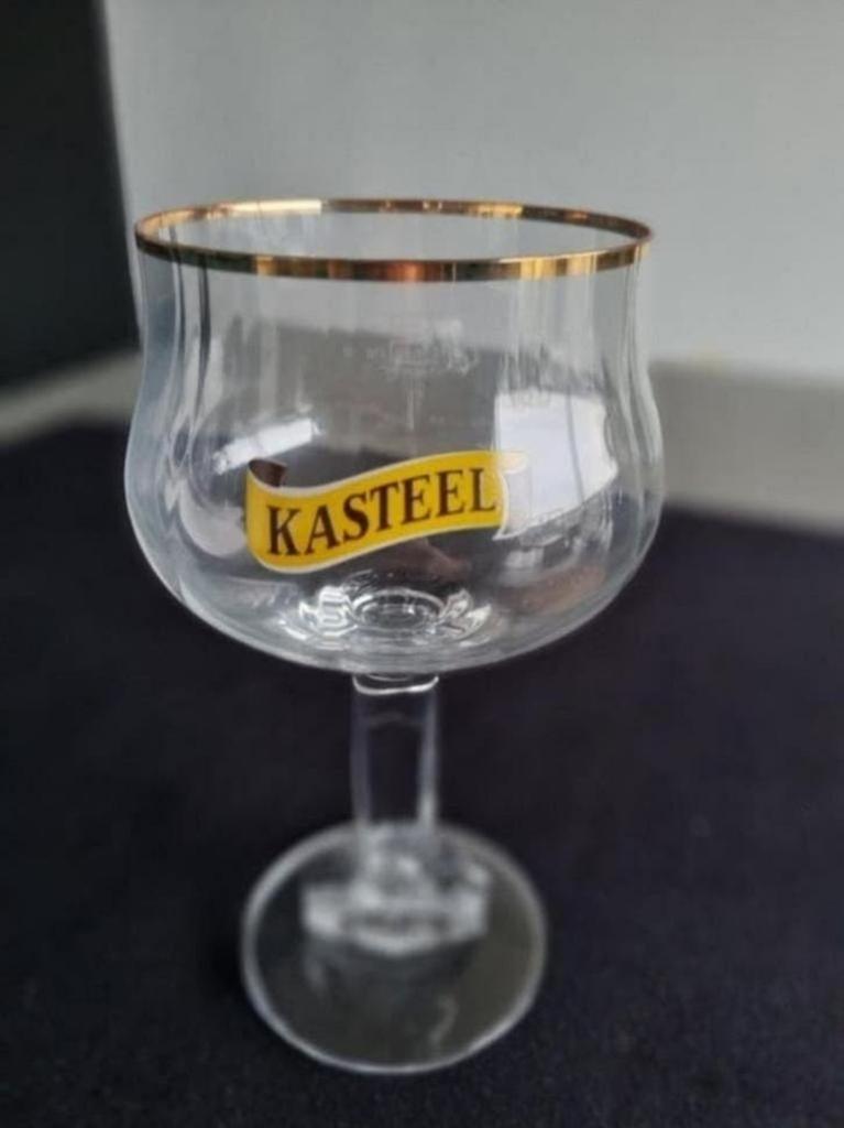 Kasteel Bier glas met gouden rand., Ophalen of Verzenden, Glas of Glazen, Overige merken