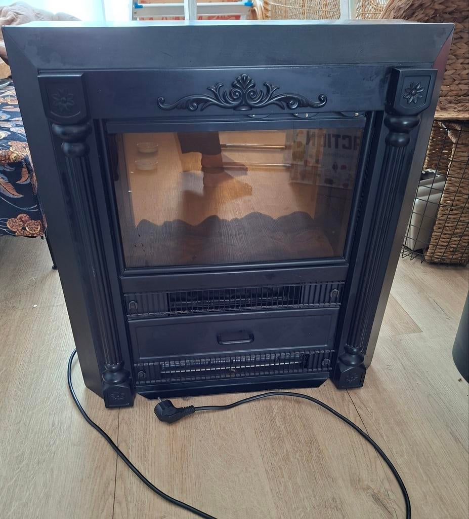 Elektrische kachel, Huis en Inrichting, Ophalen, Overige soorten, Elektrisch, Zo goed als nieuw